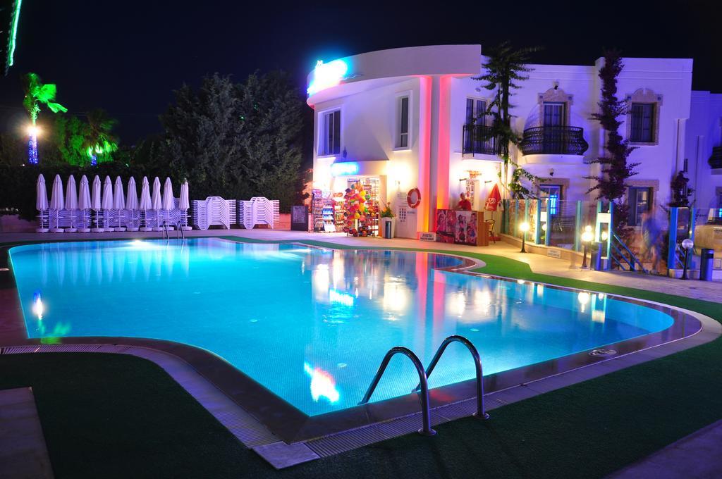 Siesta Beach Apartment Bodrum ภายนอก รูปภาพ