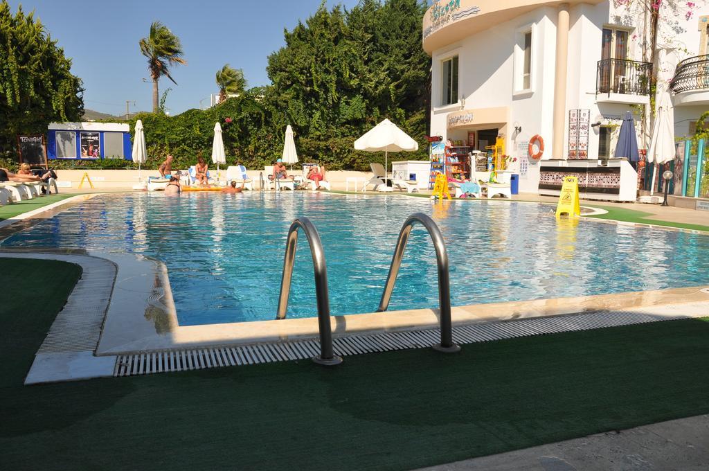 Siesta Beach Apartment Bodrum ภายนอก รูปภาพ