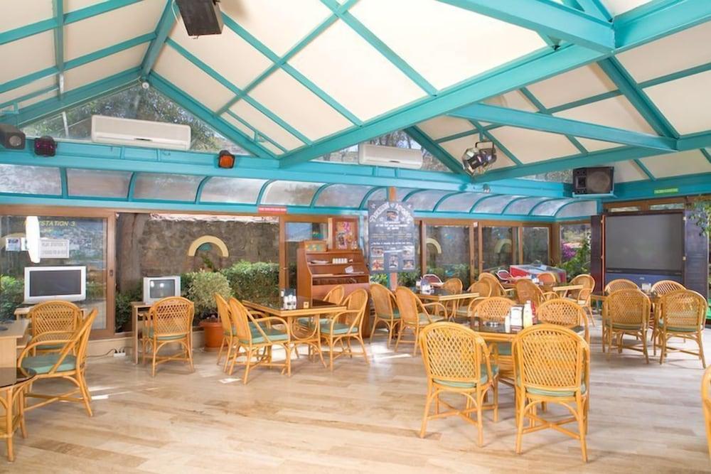Siesta Beach Apartment Bodrum ภายนอก รูปภาพ