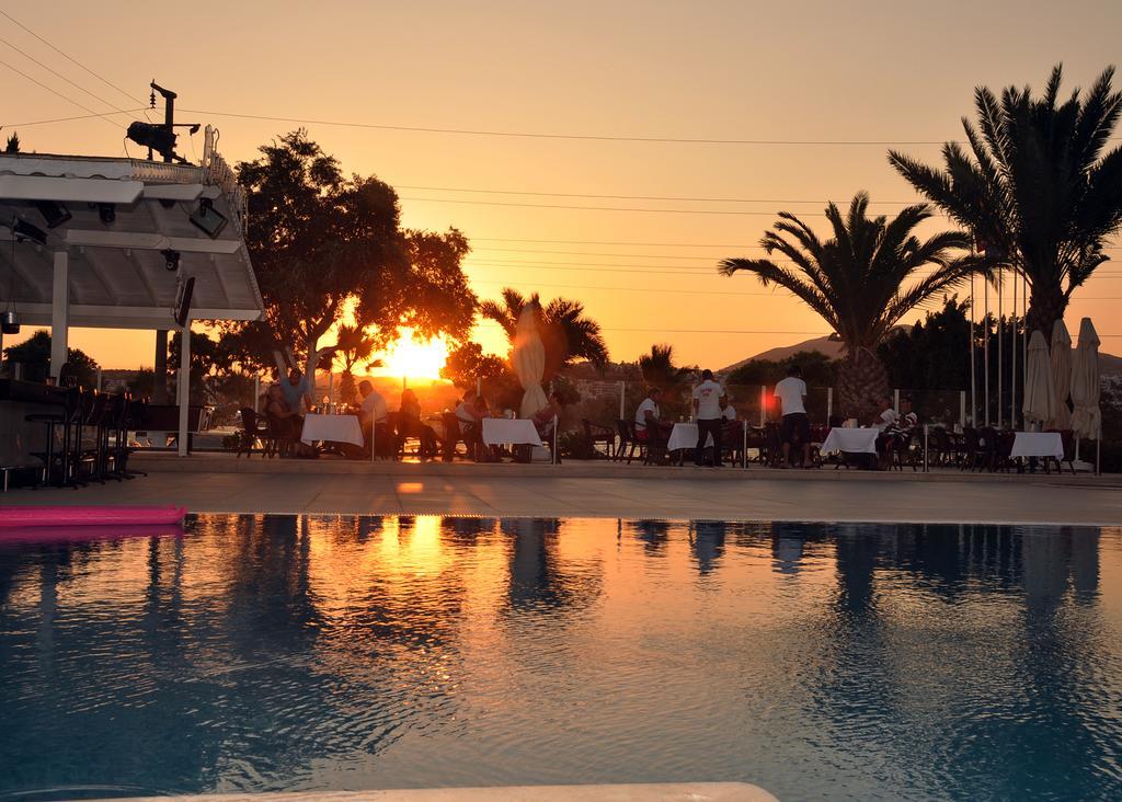 Siesta Beach Apartment Bodrum ภายนอก รูปภาพ