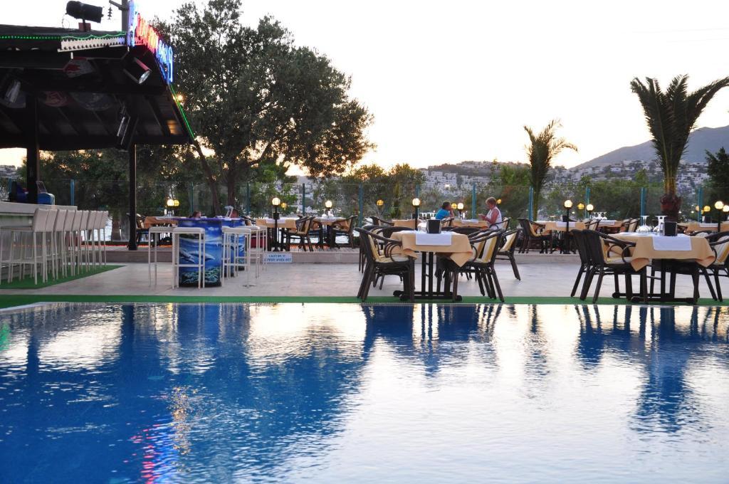 Siesta Beach Apartment Bodrum ภายนอก รูปภาพ
